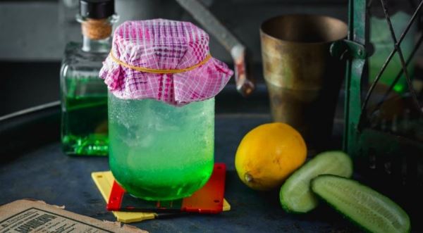 Лимонад с дыней и огурцом 